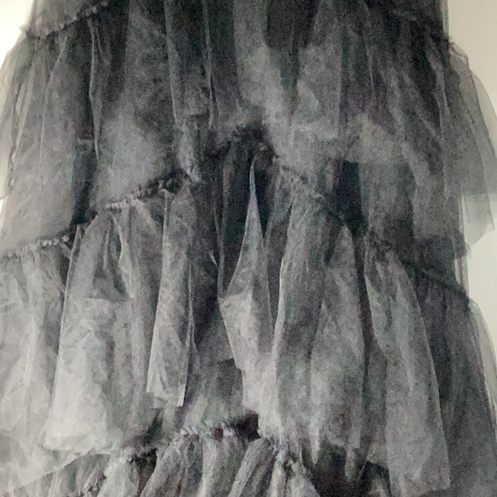 BCBGMAXAZRIA 
Oly Tiered Ruffle Tulle Evening Gown - Picture 13 of 16